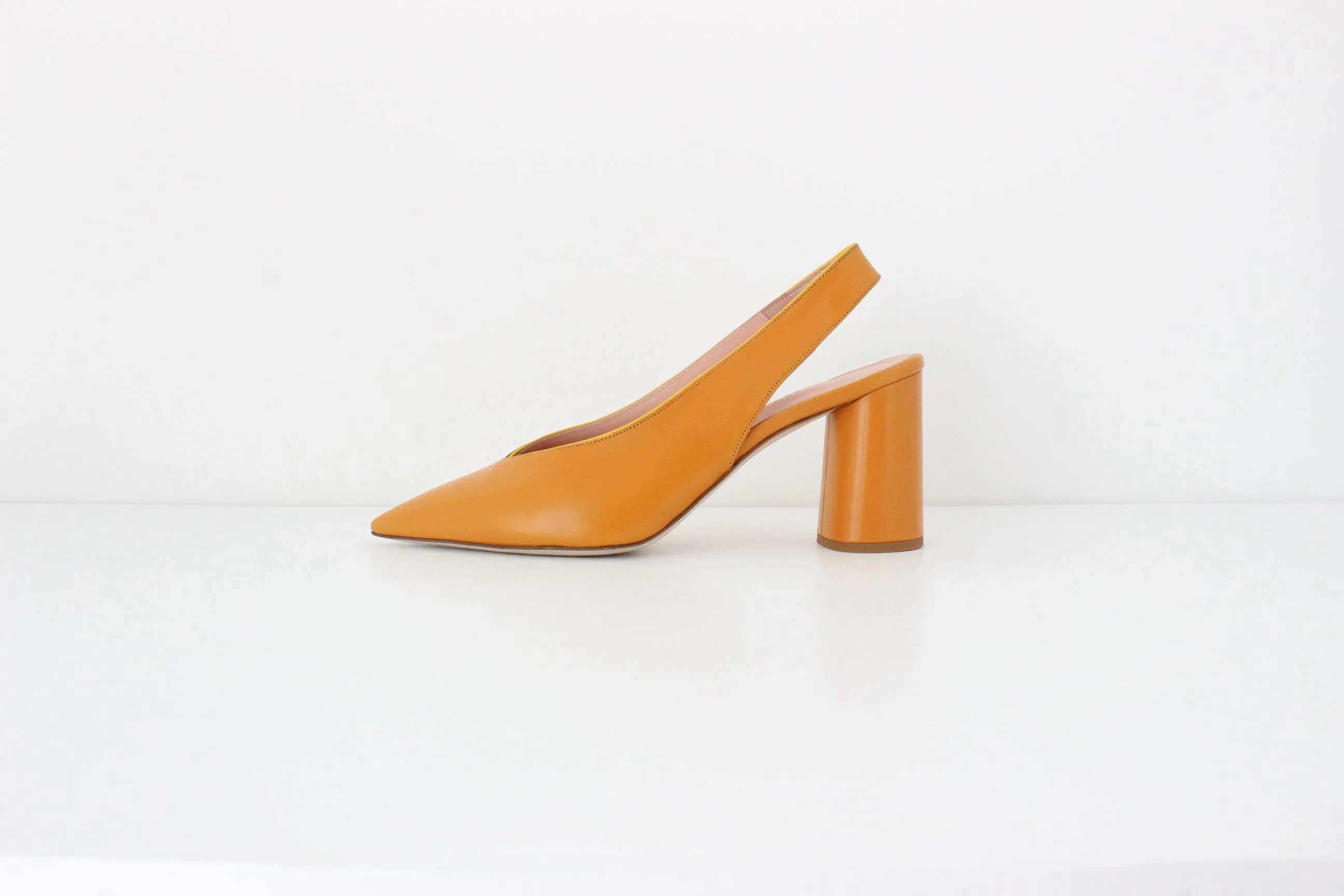 Italian Made Premium Leather Pointed Toe Slingback Heels by Franco Colli Milano ~ Euro 39