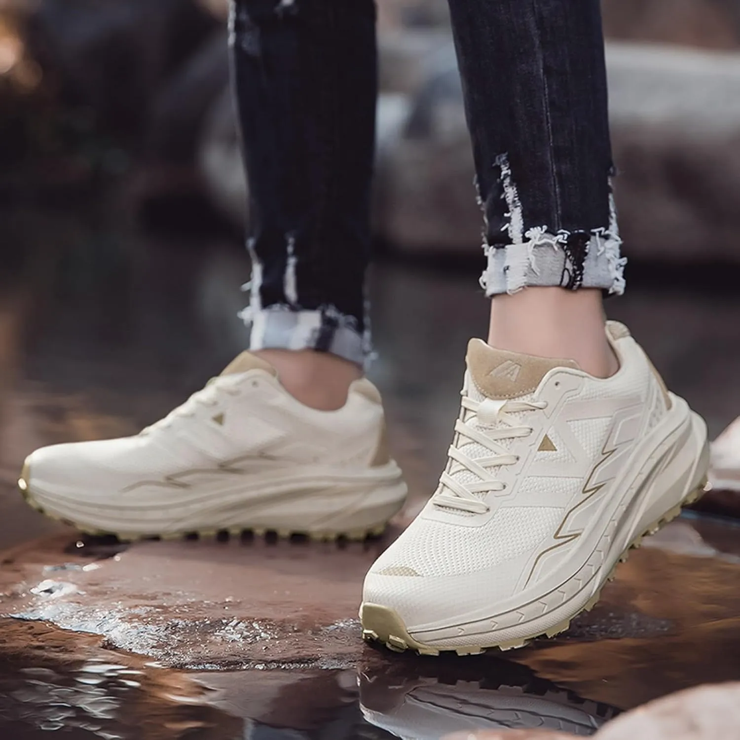 Men's Spring and Summer Fashion Mesh Lace Up Inside Increase 5cm Sneakers Comfortable Breathable Mens Sneaker Slippers