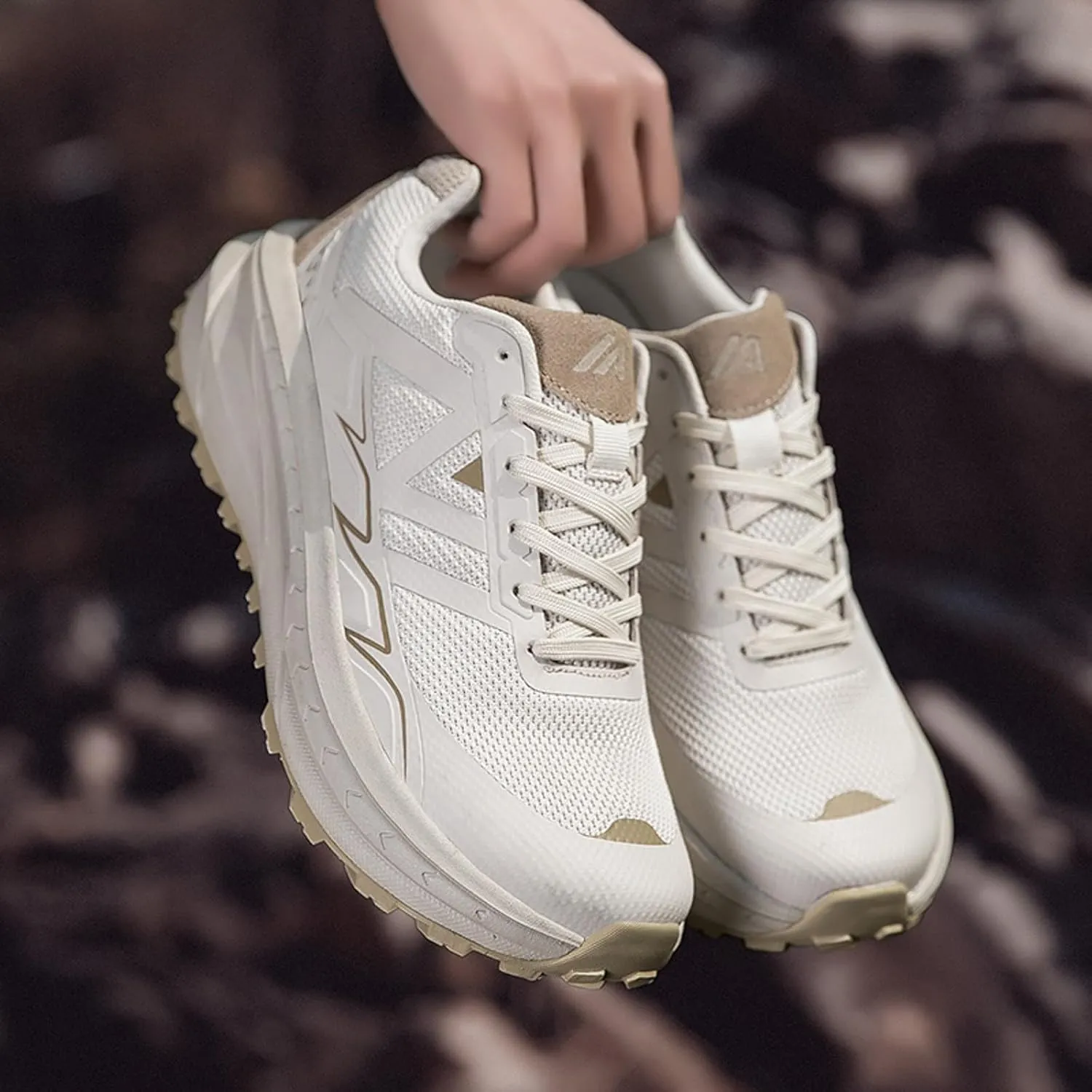 Men's Spring and Summer Fashion Mesh Lace Up Inside Increase 5cm Sneakers Comfortable Breathable Mens Sneaker Slippers