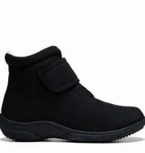 Propet Women's Madi Boots- Black