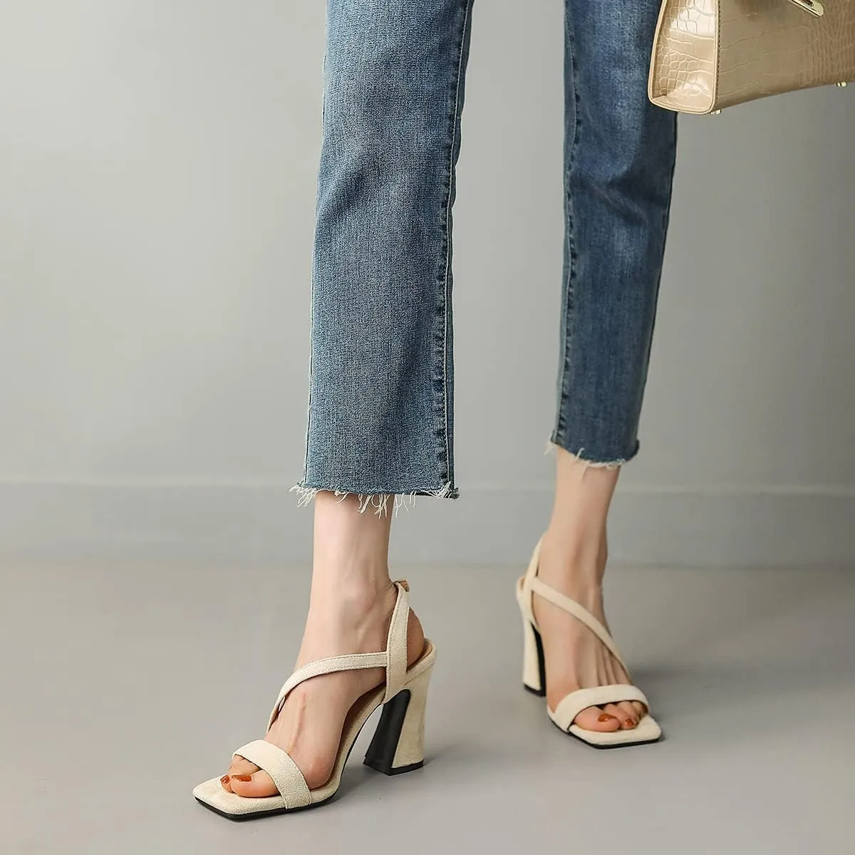 Roimaash Women Elegant Dressy Sandals Chunky Heels Open Toe Strappy Summer Shoes Slingback