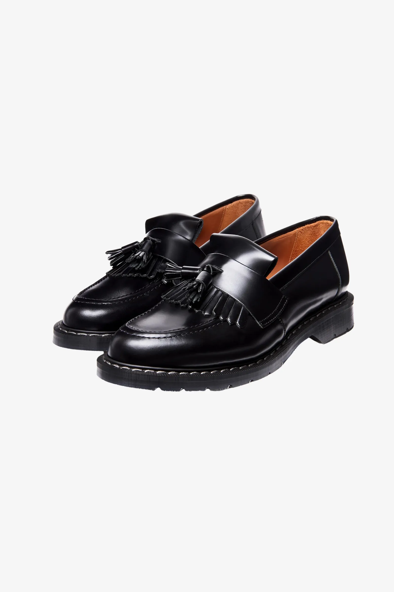 TASSEL LOAFER WITH LONG FRINGE
