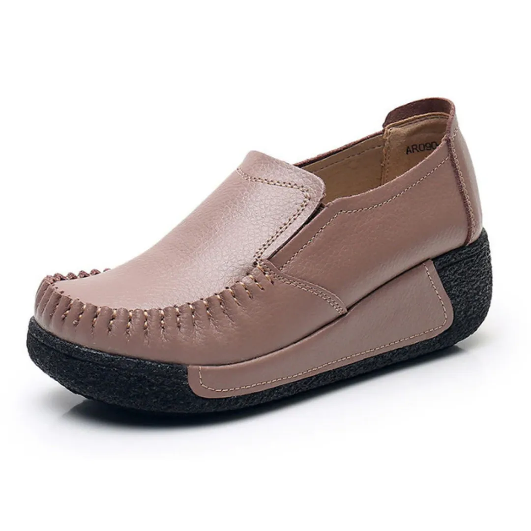 USS Shoes Bela Women's Black Platform